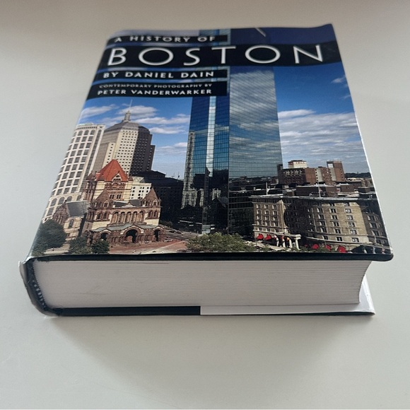 A History Of Boston By Daniel Dain Harcover Book - Picture 3 of 12